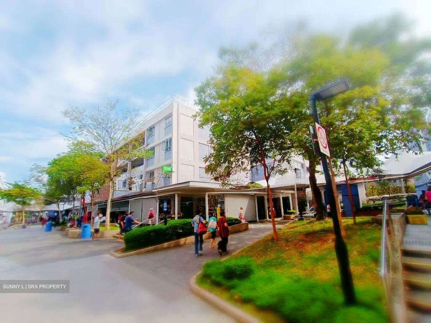 Bedok Town Centre (D16), Shop House #587777181